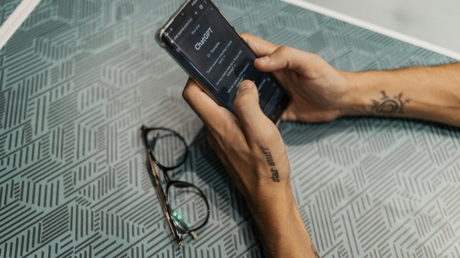 pexels-bertellifotografia-16094060